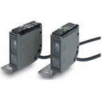 日本OMRON 光電傳感器-距離設(shè)定型光電(金屬殼)-E3S-CL(代理)