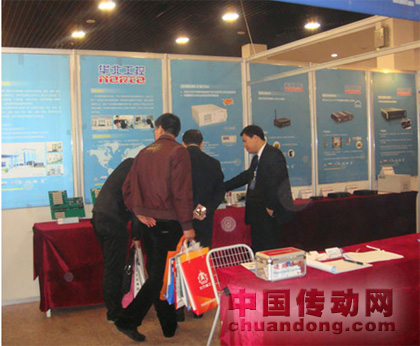 客戶參觀華北工控技術產品