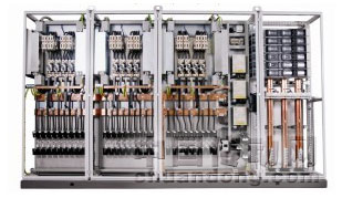 光伏并網逆變器系統-　背面