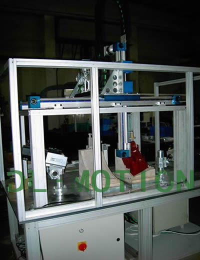 車燈涂膠機器人