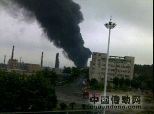 中石油大連石化分公司突然發生火災,目前,具體事故原因正在調查中。