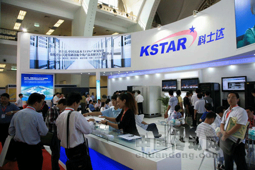 引領(lǐng)行業(yè)創(chuàng)新趨勢 科士達(dá)閃耀2011中國國際金融展