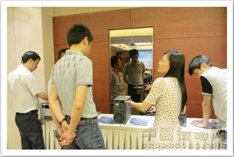 產品經理李艷為嘉賓現場答疑