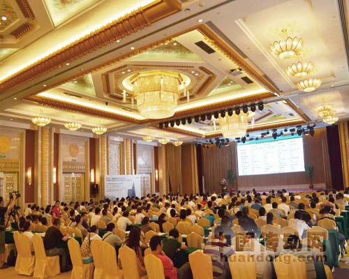 科士達數據中心產品線2012全國巡展挺進武漢